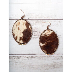 Feelin' Ranchy Brown White Cowhide Oval Copper Earrings With Iridescent Crystals